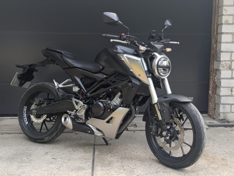 Honda CB125R