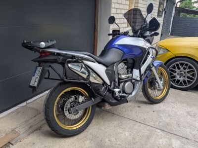 Honda Transalp XL700V