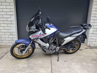 Honda Transalp XL700V